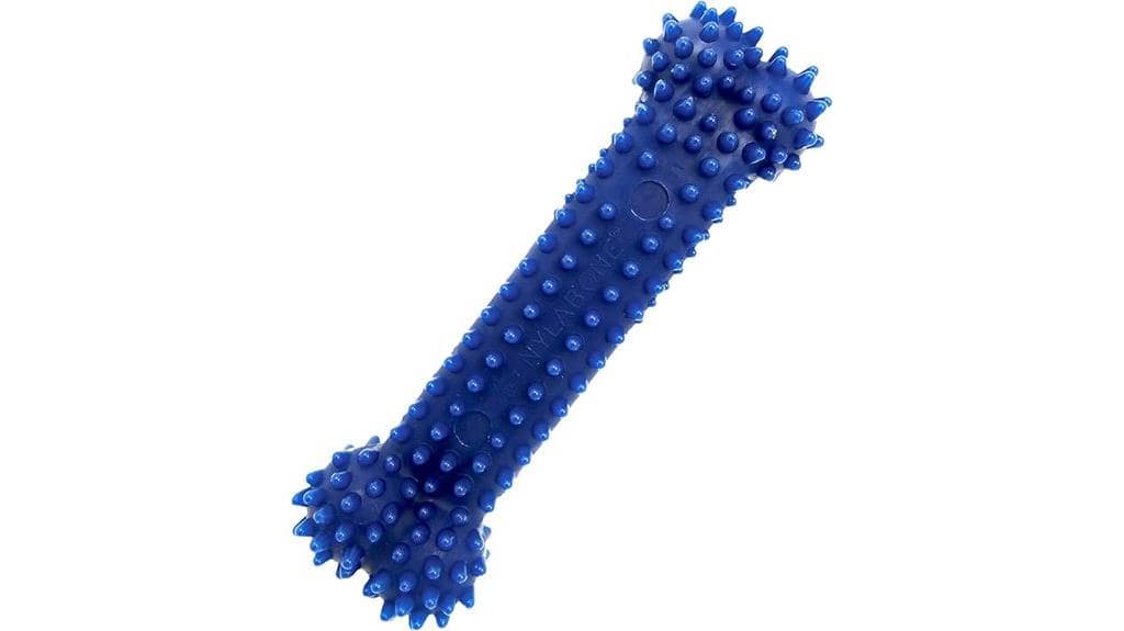 chicken-flavoured dental chew
